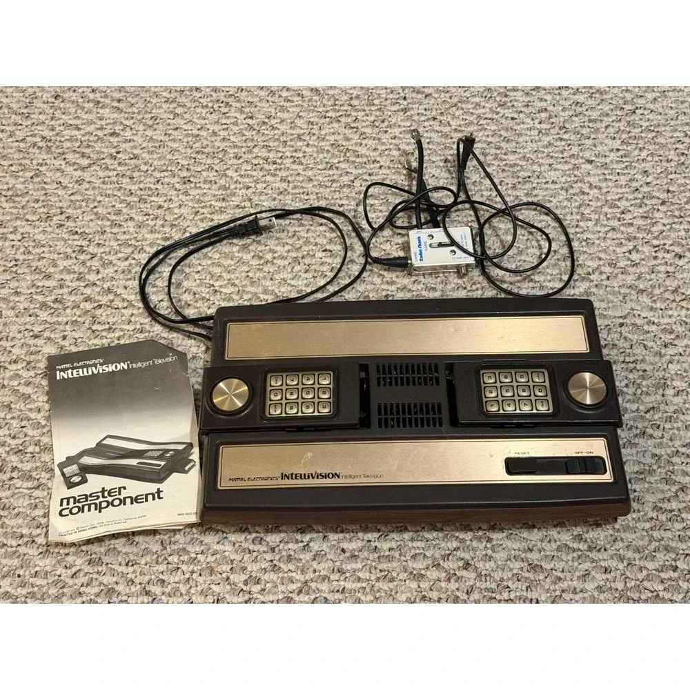 Mattel Electronics Intellivision Home Console Complete Tested Working BU